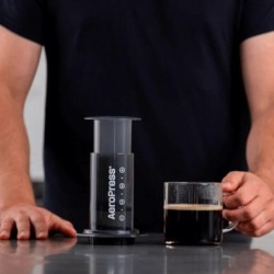 AeroPress – Cafetera portátil para un café rápido y delicioso